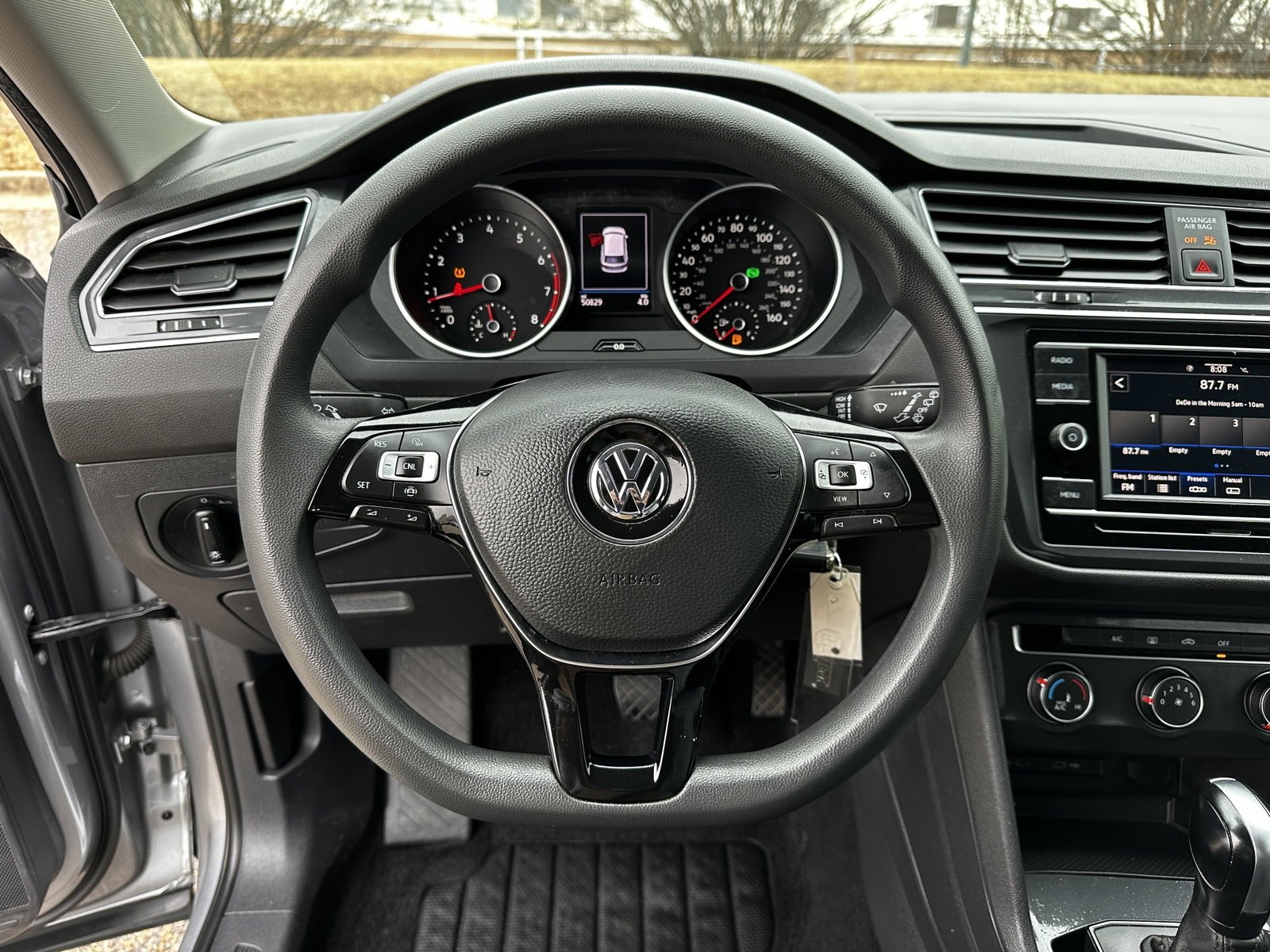 Used 2021 Volkswagen Tiguan S image 23