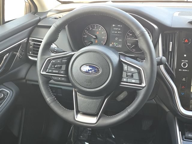 Used 2025 Subaru Outback Touring XT AWD/4WD image 39