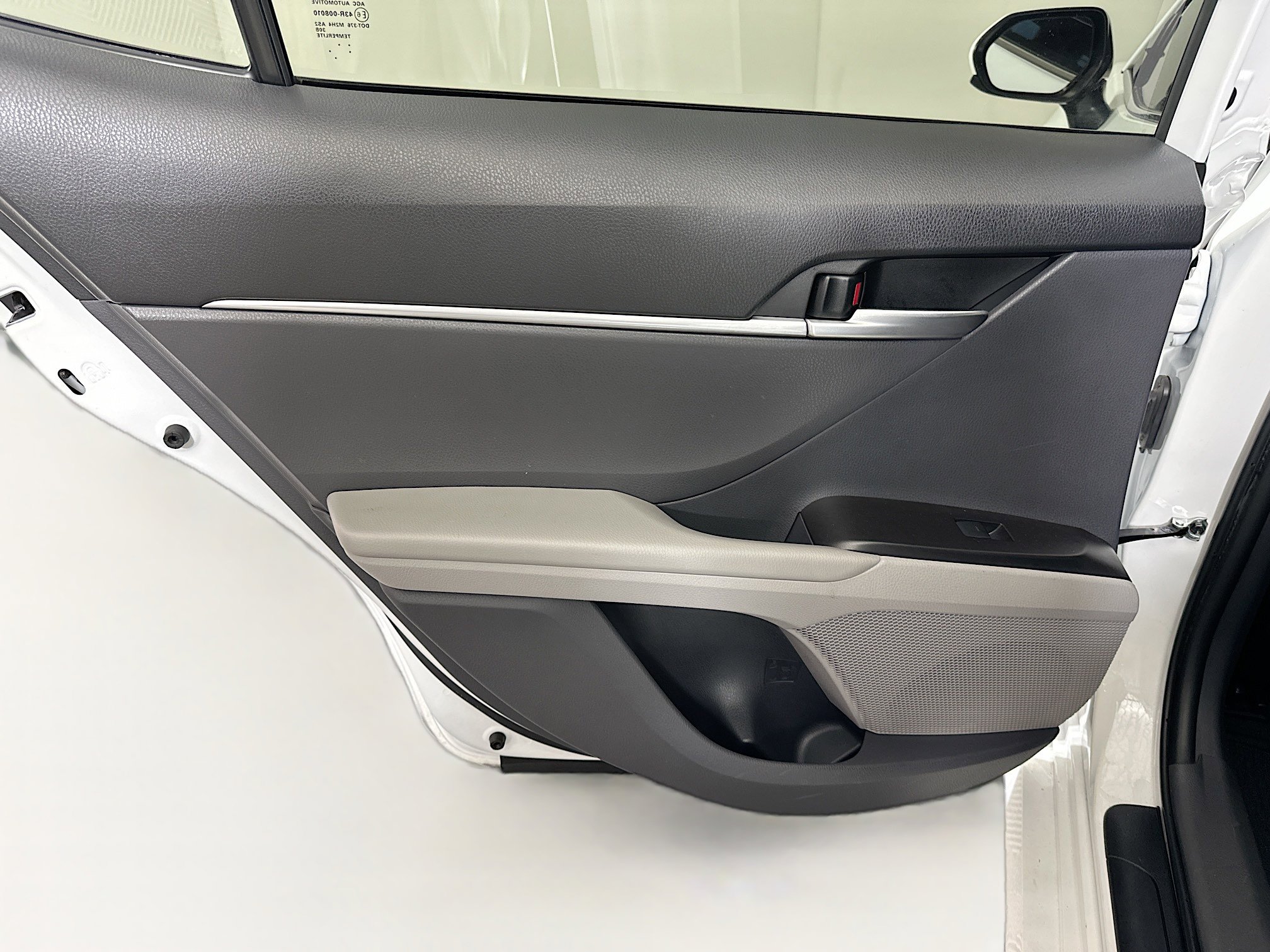 Used 2023 Toyota Camry LE FWD image 24