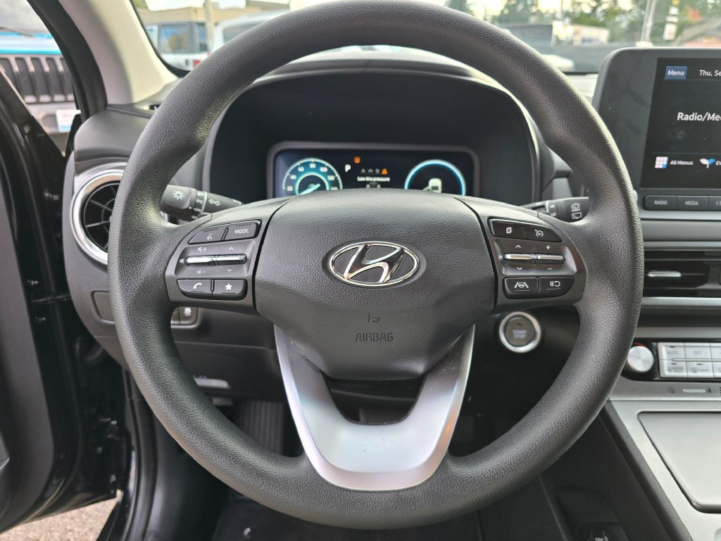 Used 2023 Hyundai Kona SE FWD image 19