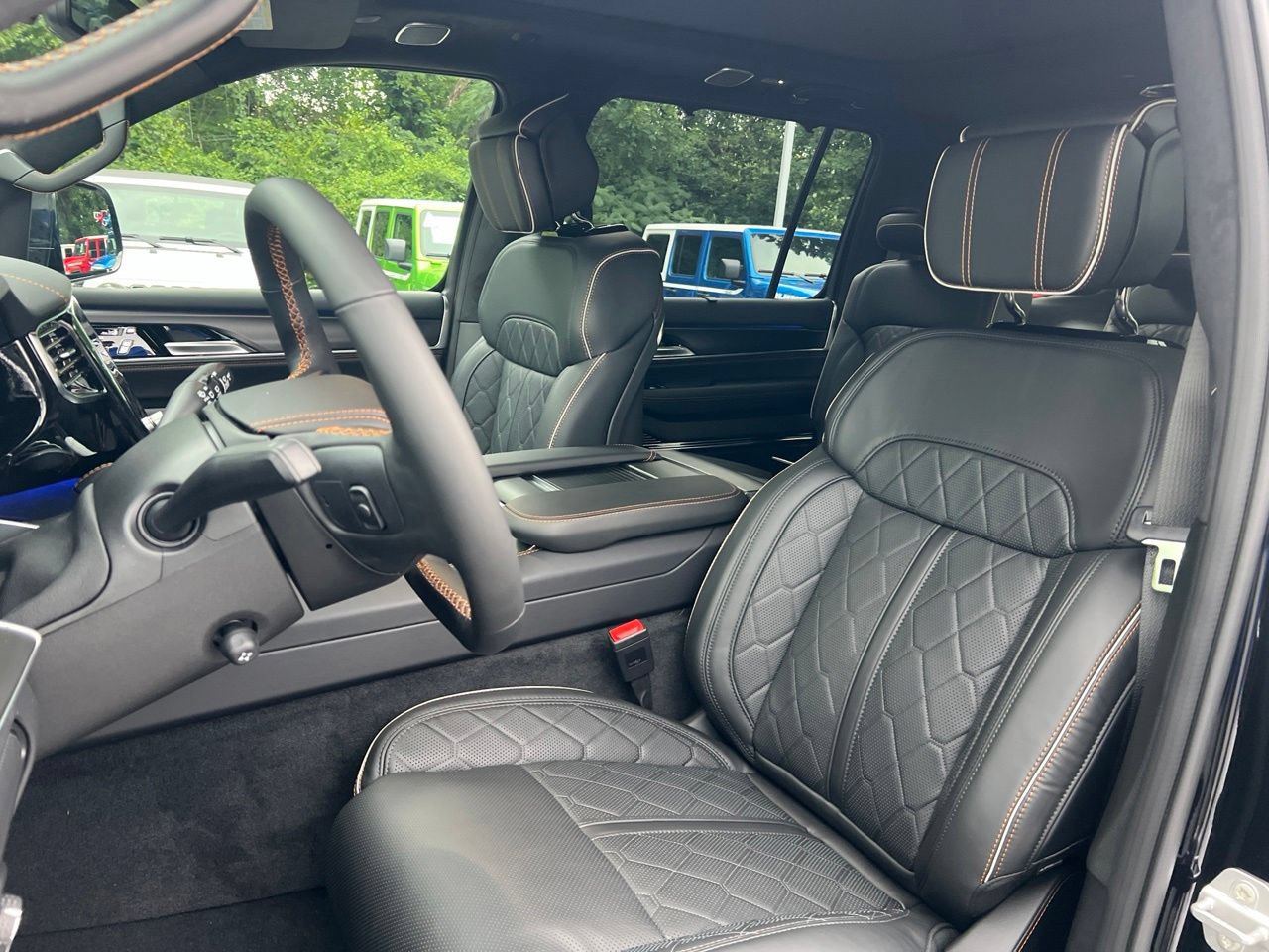 New 2026 Jeep Grand Wagoneer Summit AWD/4WD image 15