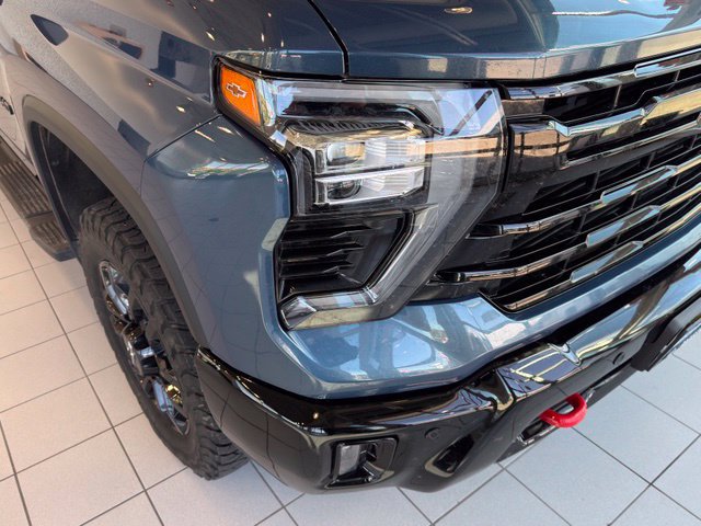 Certified 2025 Chevrolet Silverado 3500 LT w/ Trail Boss Package AWD/4WD image 40