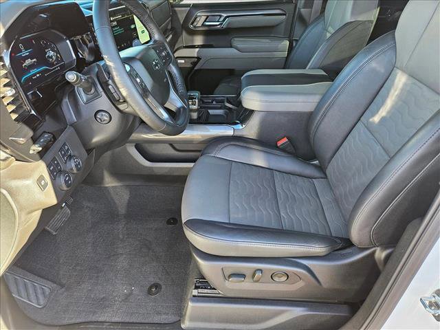 Certified 2025 Chevrolet Silverado 1500 ZR2 w/ Technology Package image 15