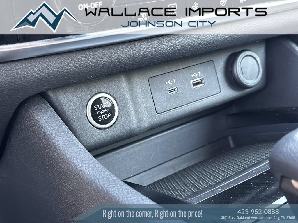 Used 2021 Nissan Rogue SV FWD image 25