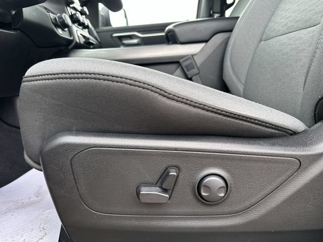 Used 2025 RAM 1500 Big Horn AWD/4WD image 16
