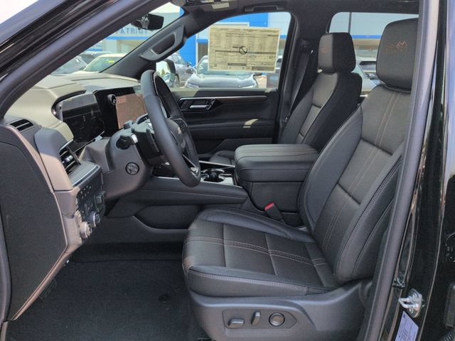 New 2026 Chevrolet Suburban High Country AWD/4WD image 22