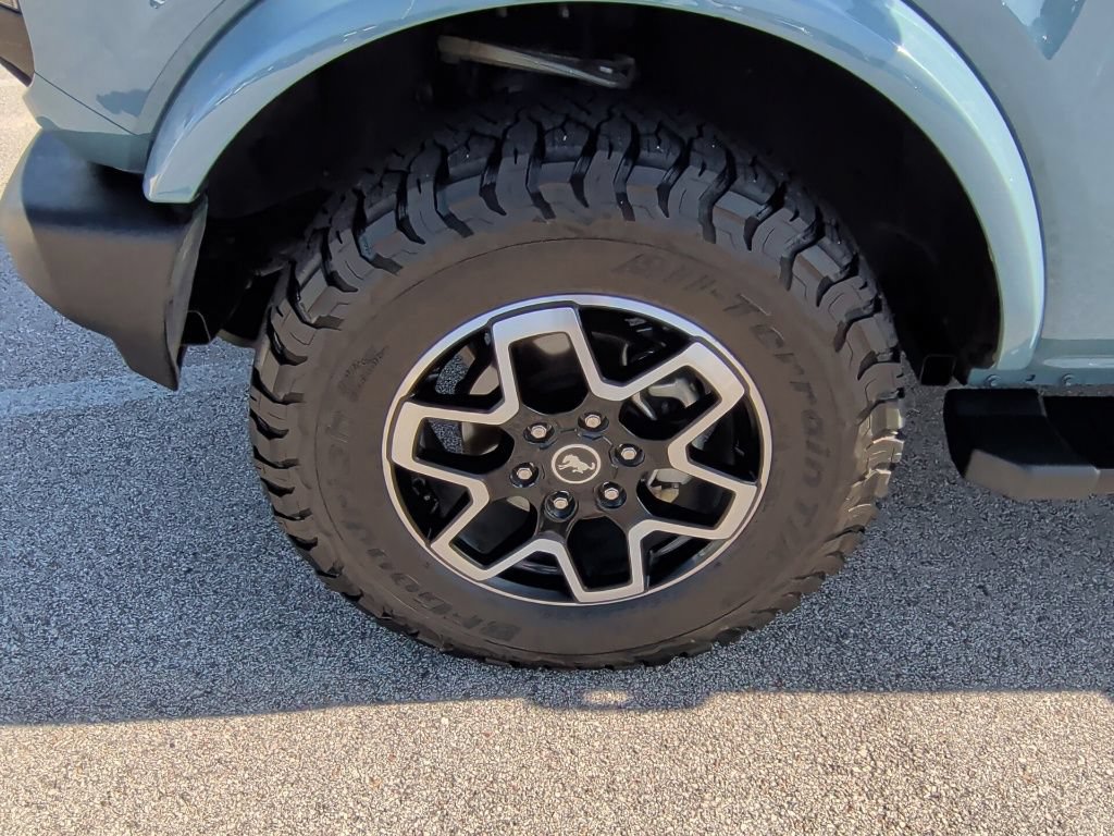 Used 2022 Ford Bronco Outer Banks AWD/4WD image 46