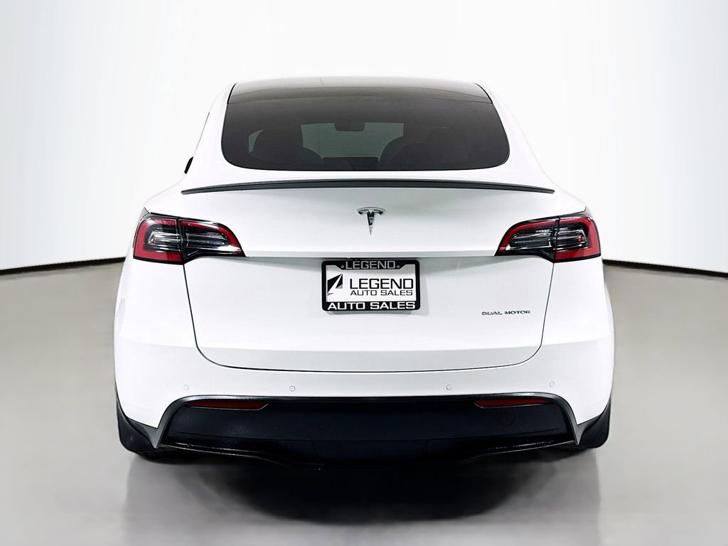 Used 2021 Tesla Model Y Long Range image 8