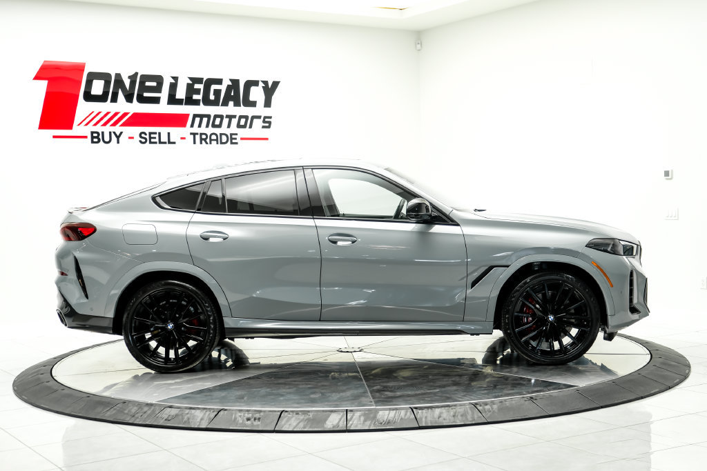 Used 2024 BMW X6 M60i w/ Climate Comfort Package AWD/4WD image 9