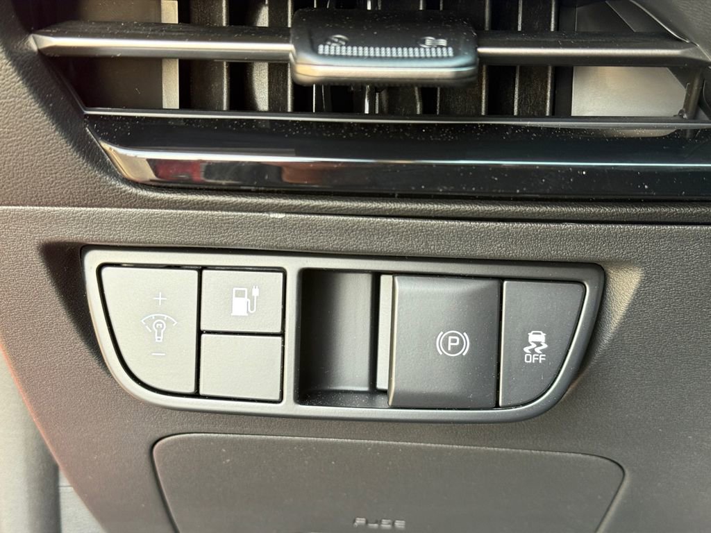 New 2025 Kia EV6 Light image 21