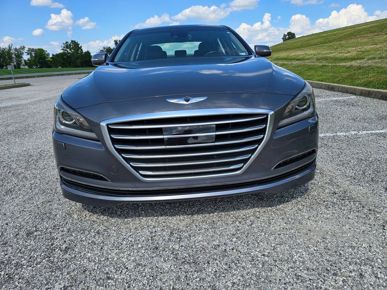 Used 2015 Hyundai Genesis 3.8 w/ Option Group 03 AWD/4WD image 11