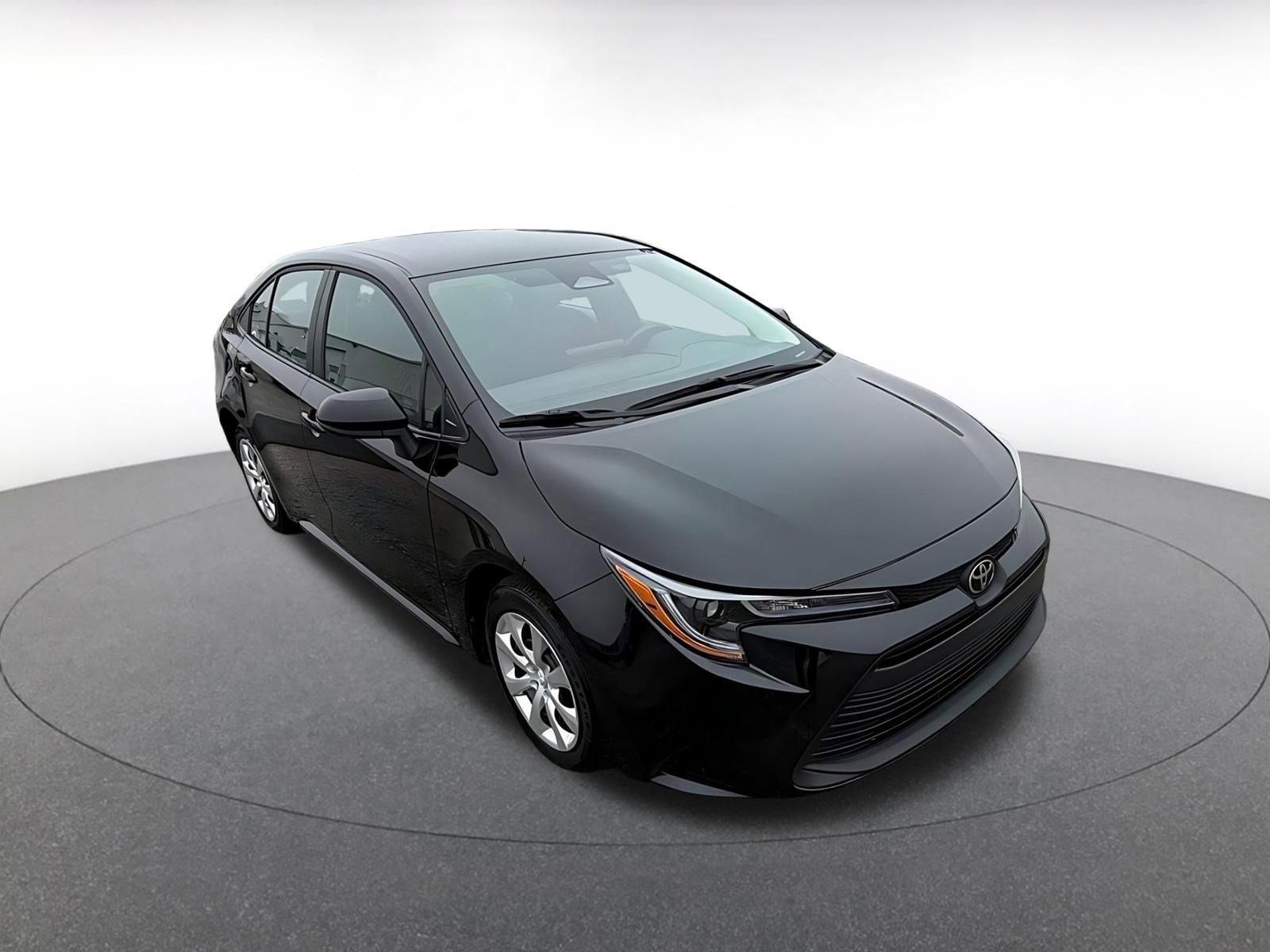 Used 2025 Toyota Corolla LE