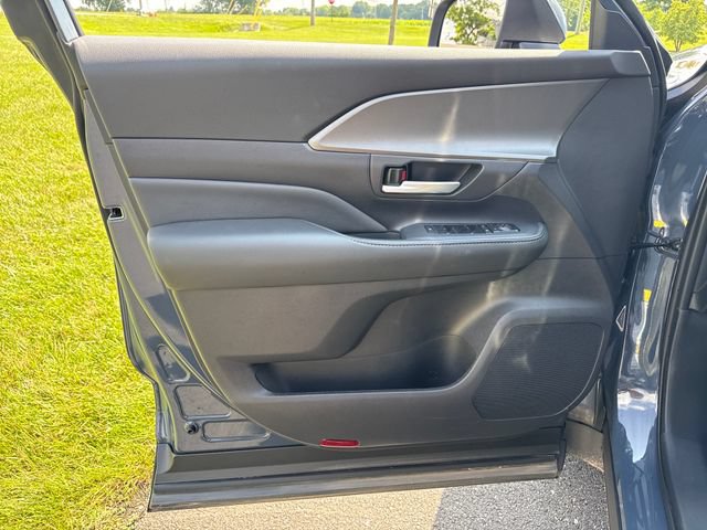 Certified 2026 Toyota Grand Highlander AWD image 24
