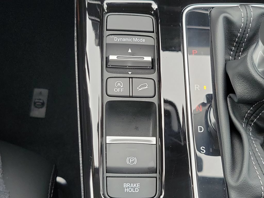 Certified 2025 Acura ADX FWD image 29