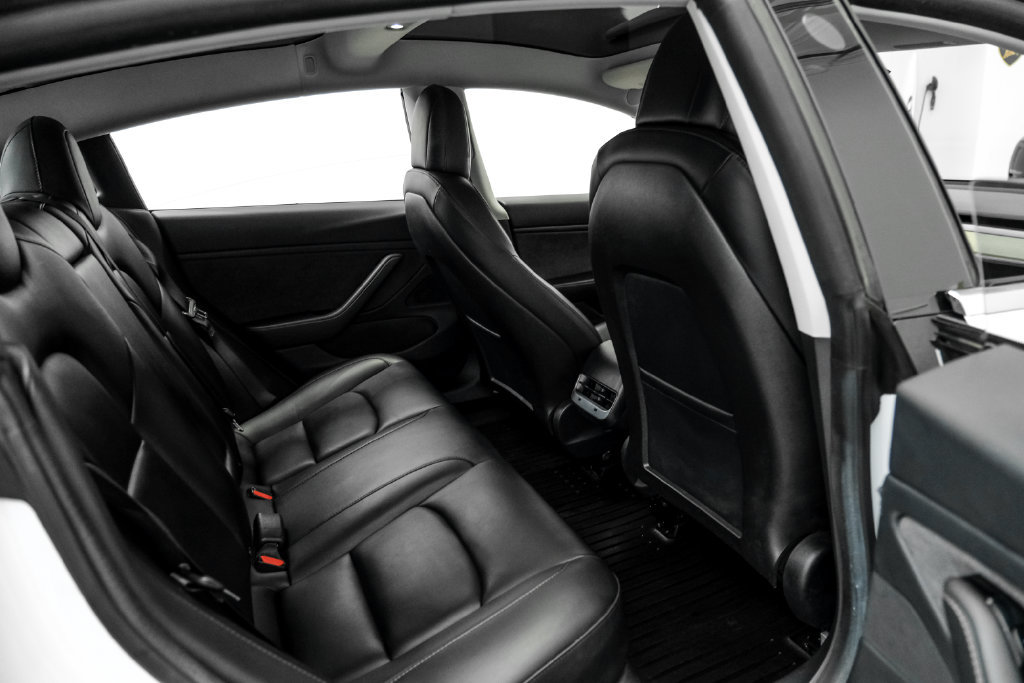 Used 2019 Tesla Model 3 Long Range RWD image 31