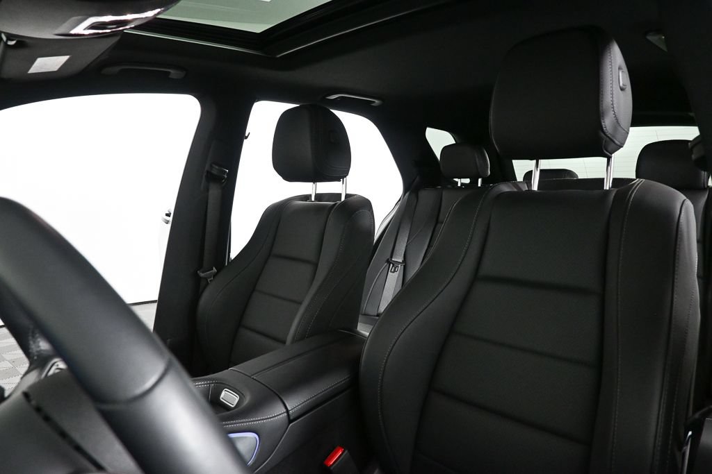 Certified 2025 Mercedes-Benz GLE 450e 4MATIC image 5
