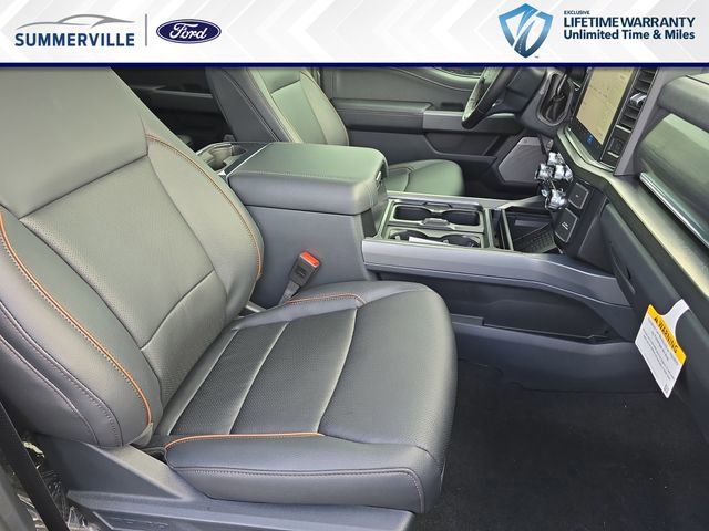 New 2026 Ford F250 Lariat w/ Black Appearance Package AWD/4WD image 12