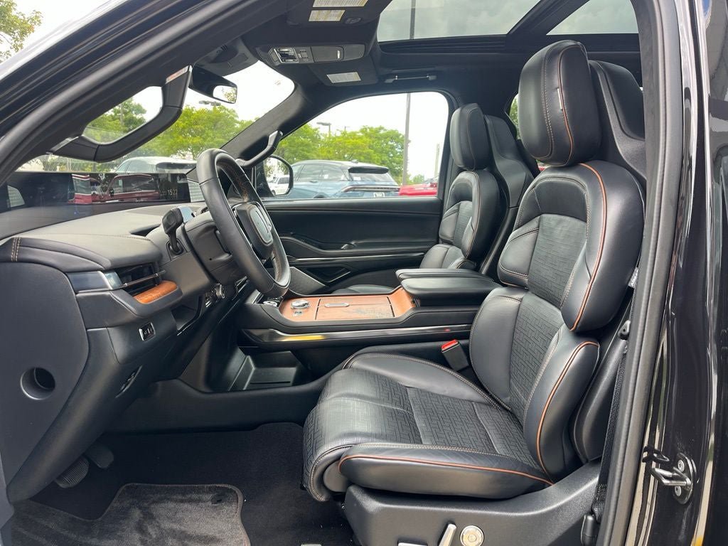 Used 2025 Lincoln Navigator Black Label AWD/4WD image 28