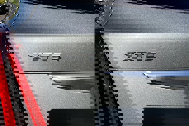 Used 2023 Cadillac XT5 Premium Luxury image 7