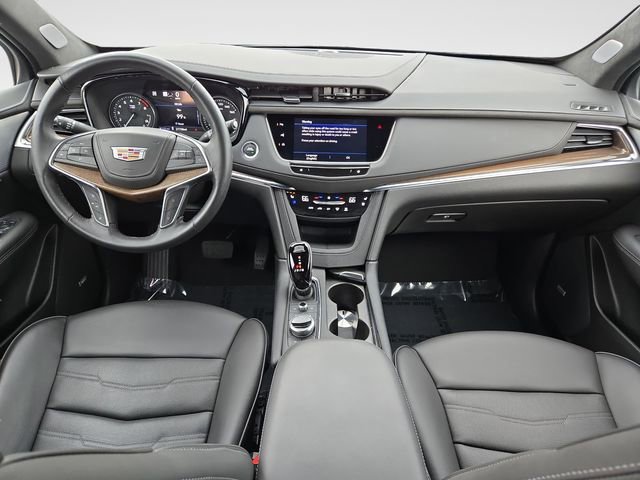 Certified 2024 Cadillac XT5 Premium Luxury w/ Platinum Package AWD/4WD image 11