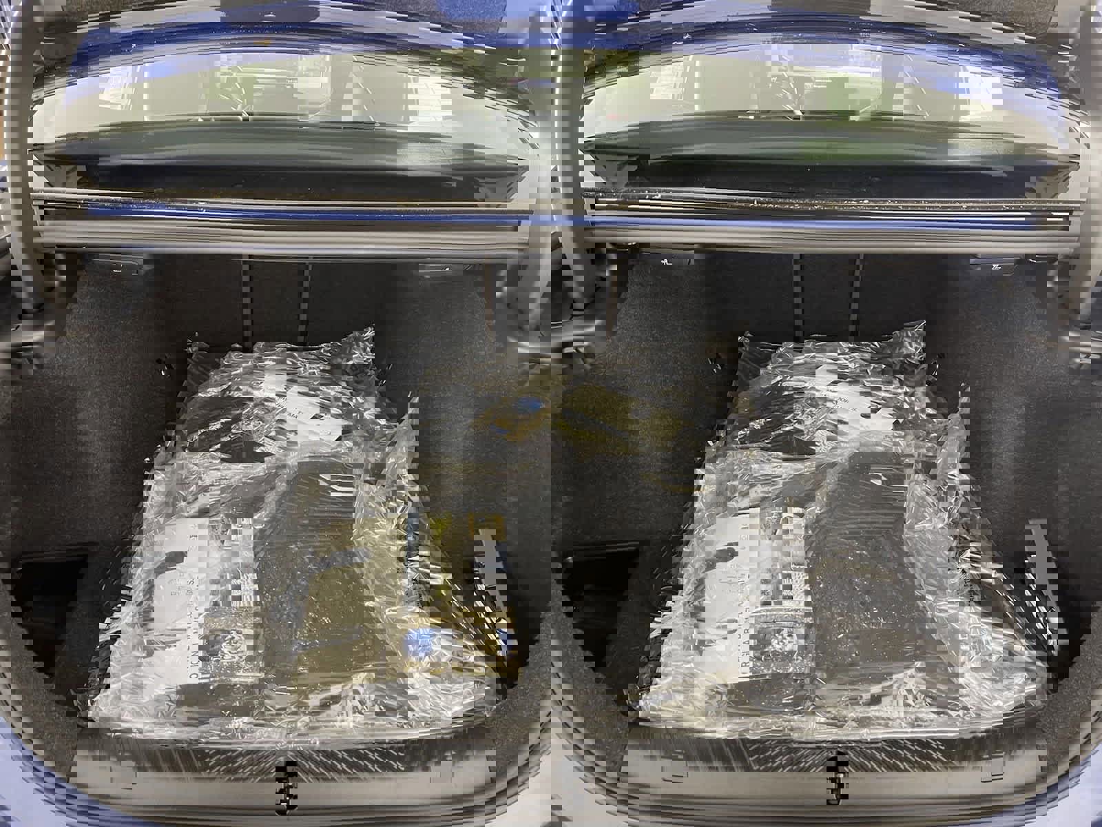 Certified 2024 BMW i5 eDrive40i w/ M Sport Package image 16