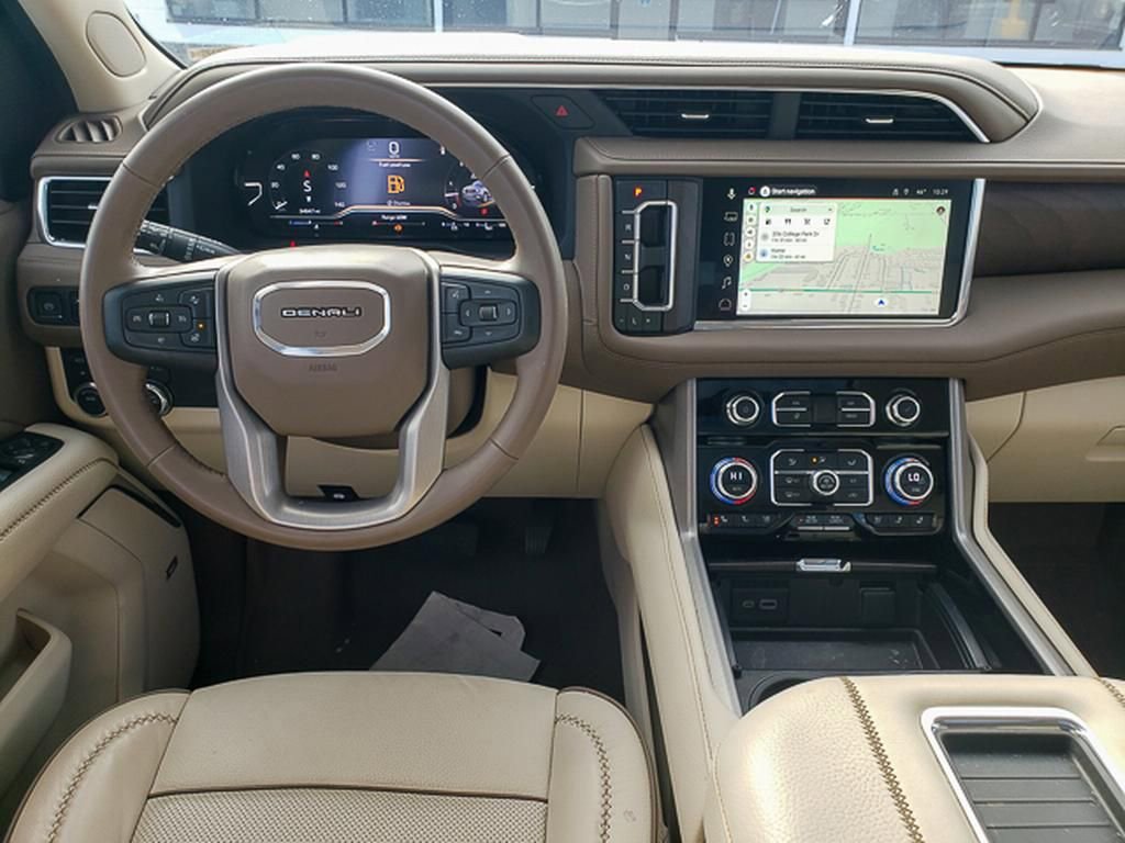 Used 2023 GMC Yukon Denali image 25