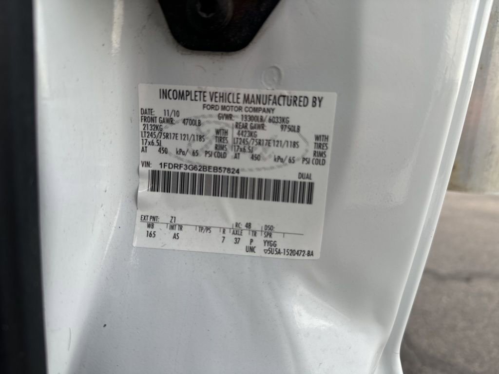 Used 2011 Ford F350 XL image 21