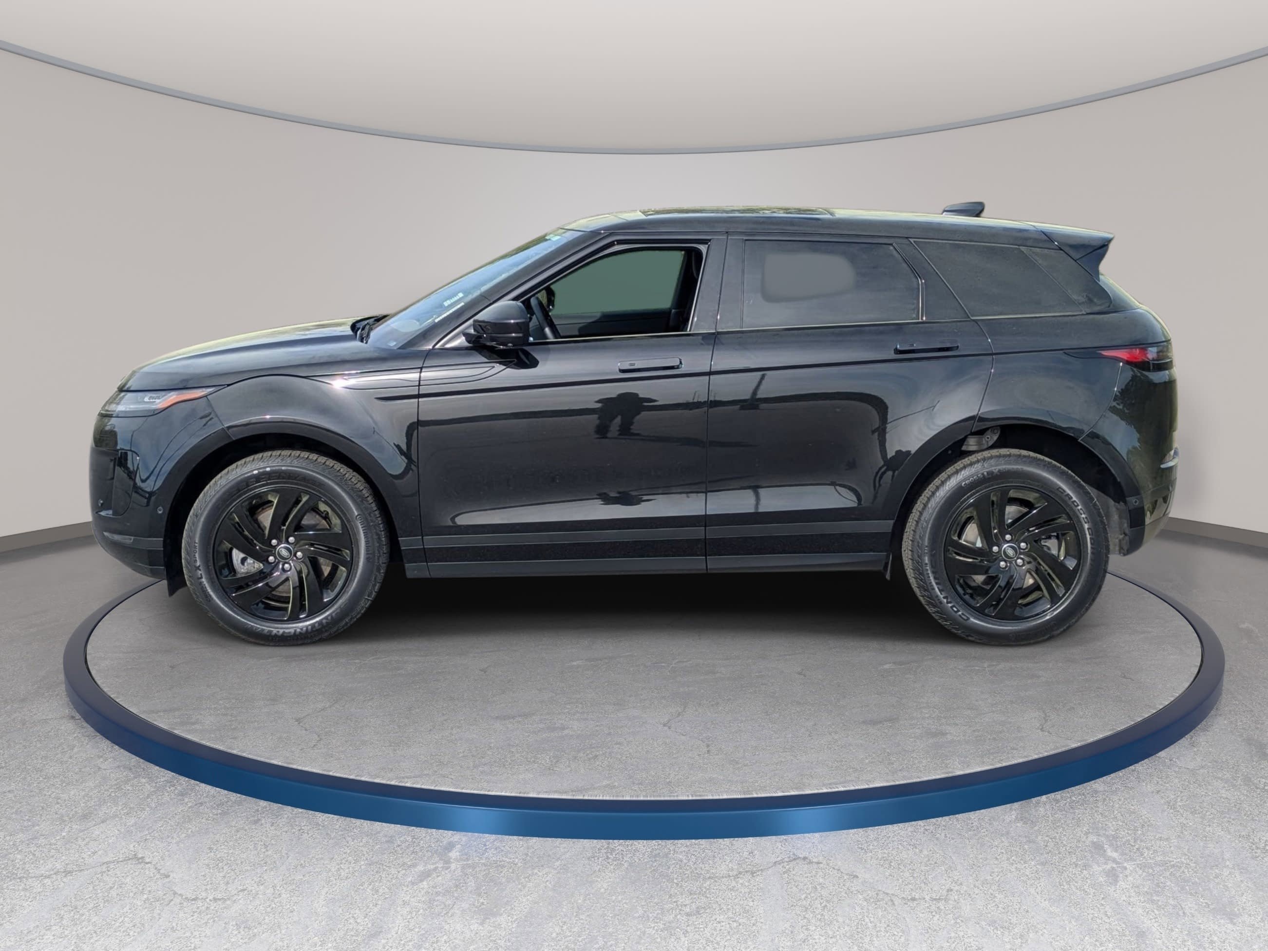Certified 2025 Land Rover Range Rover Evoque S image 8