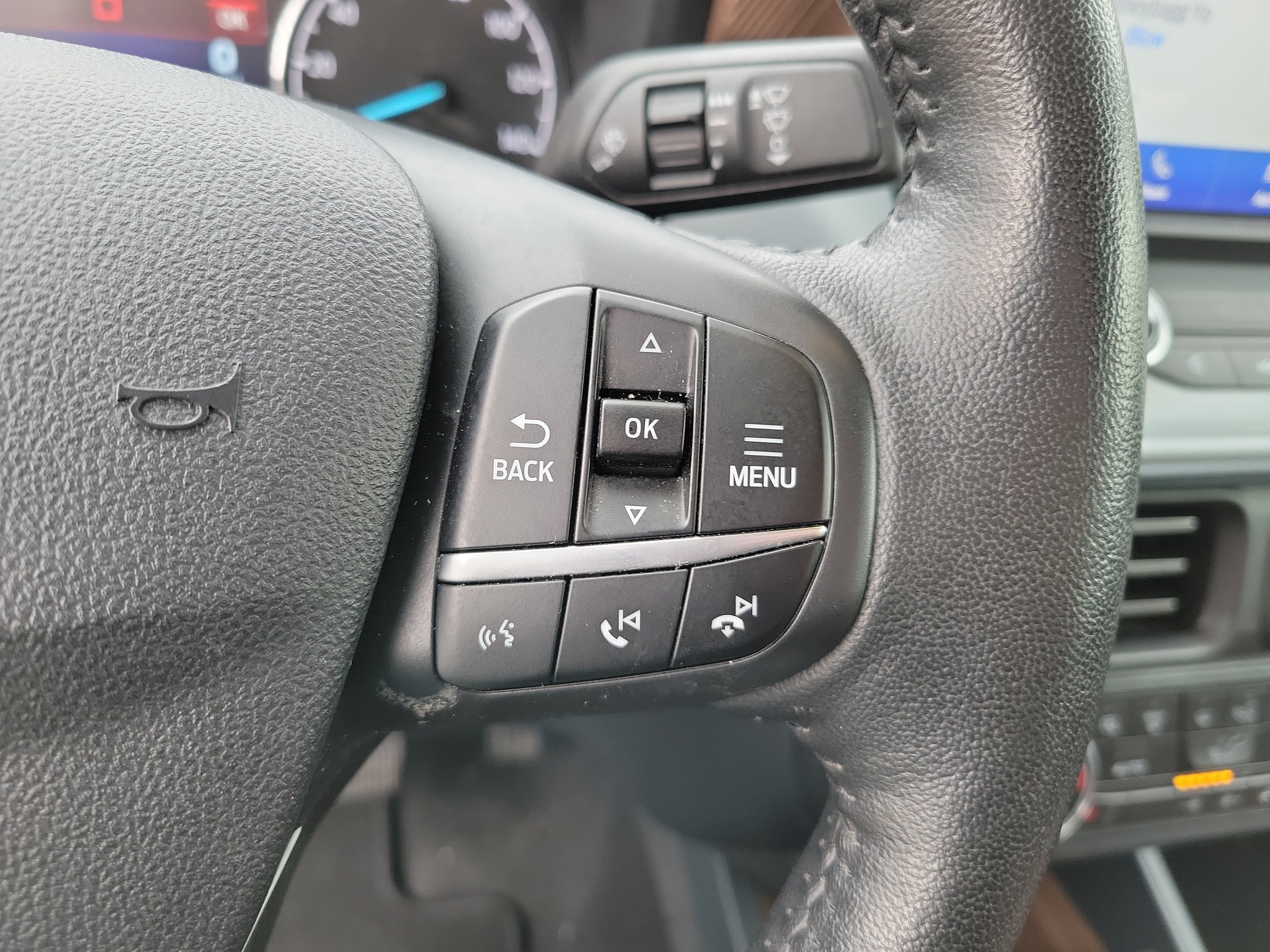 Used 2022 Ford Maverick Lariat w/ Lariat Luxury Package image 15