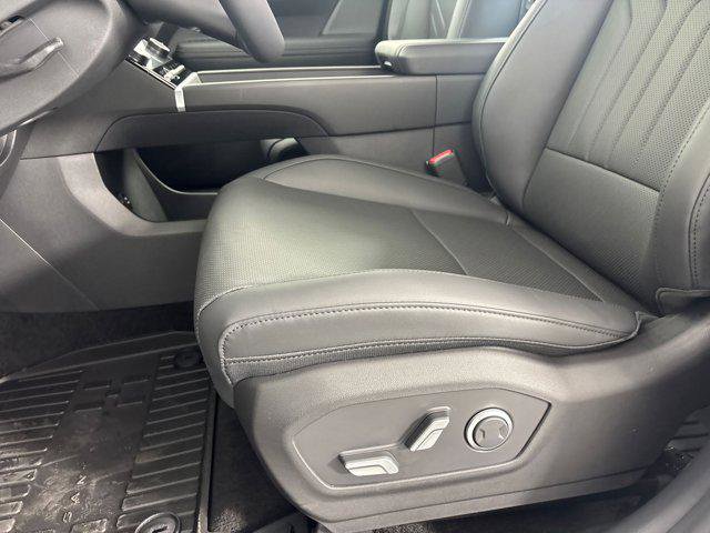 New 2026 Hyundai Santa Fe SEL image 14