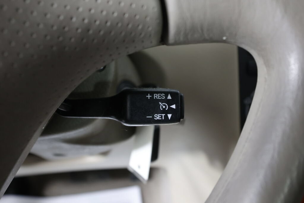 Used 2007 Toyota Corolla LE FWD image 32