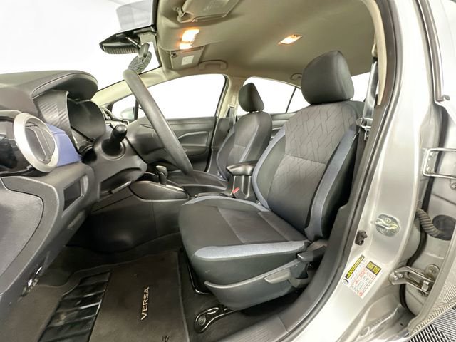 Used 2023 Nissan Versa SV FWD image 16
