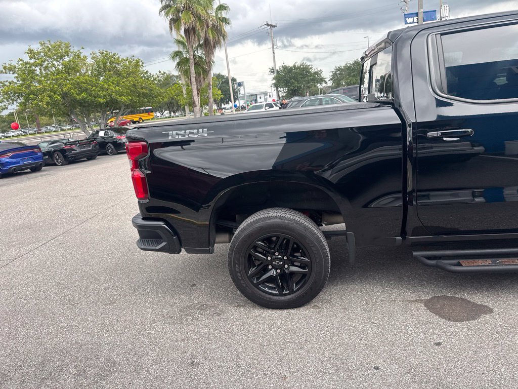 Used 2022 Chevrolet Silverado 1500 LT Trail Boss w/ LT Trail Boss Premium Package AWD/4WD image 5