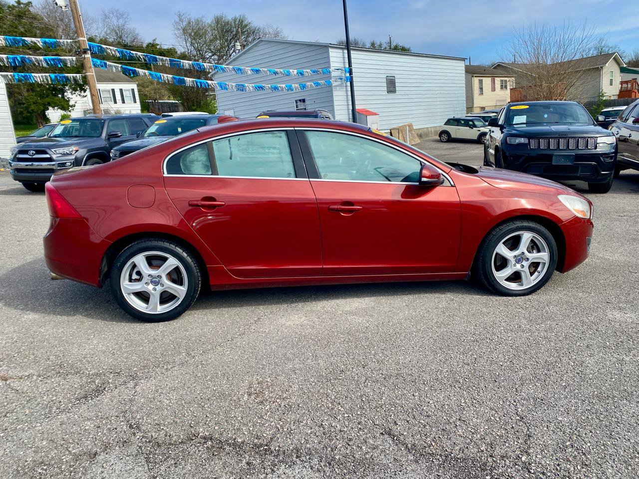 Used 2013 Volvo S60 T5 image 8