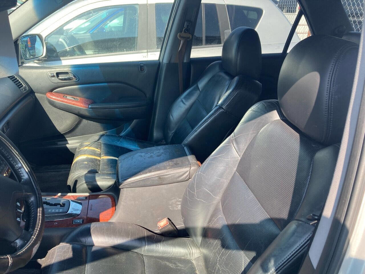 Used 2004 Acura MDX Touring image 9