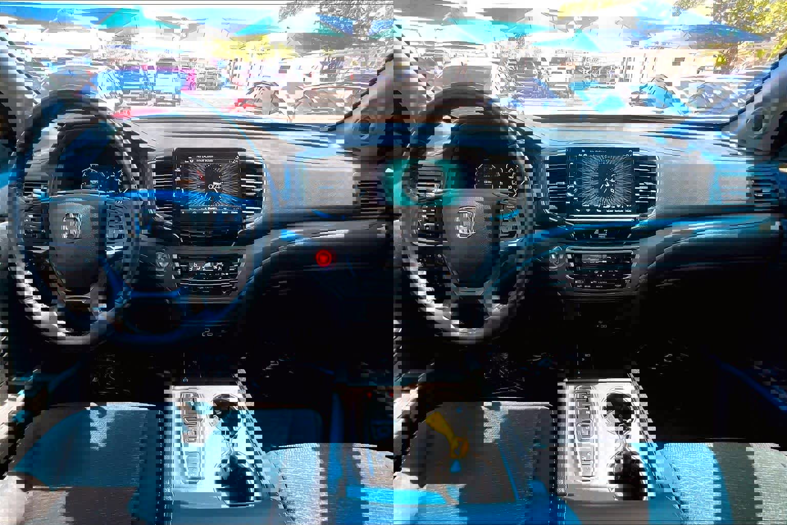 Used 2024 Honda Ridgeline Sport image 16