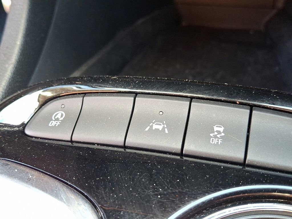 Used 2023 Buick Encore GX Select w/ Sport Touring Package FWD image 24