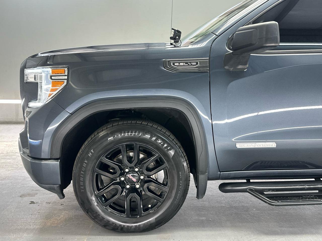 Used 2021 GMC Sierra 1500 Elevation w/ Preferred Package AWD/4WD image 5