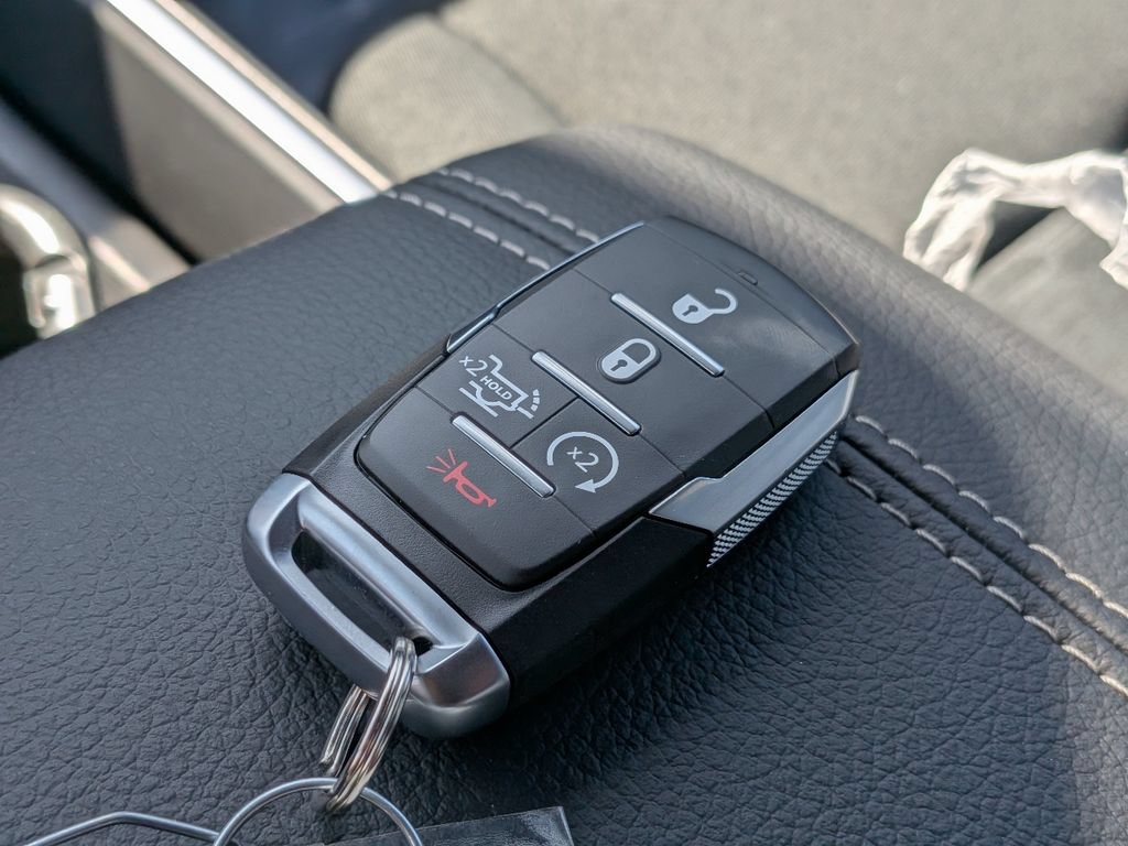 New 2026 RAM 1500 Big Horn AWD/4WD image 28