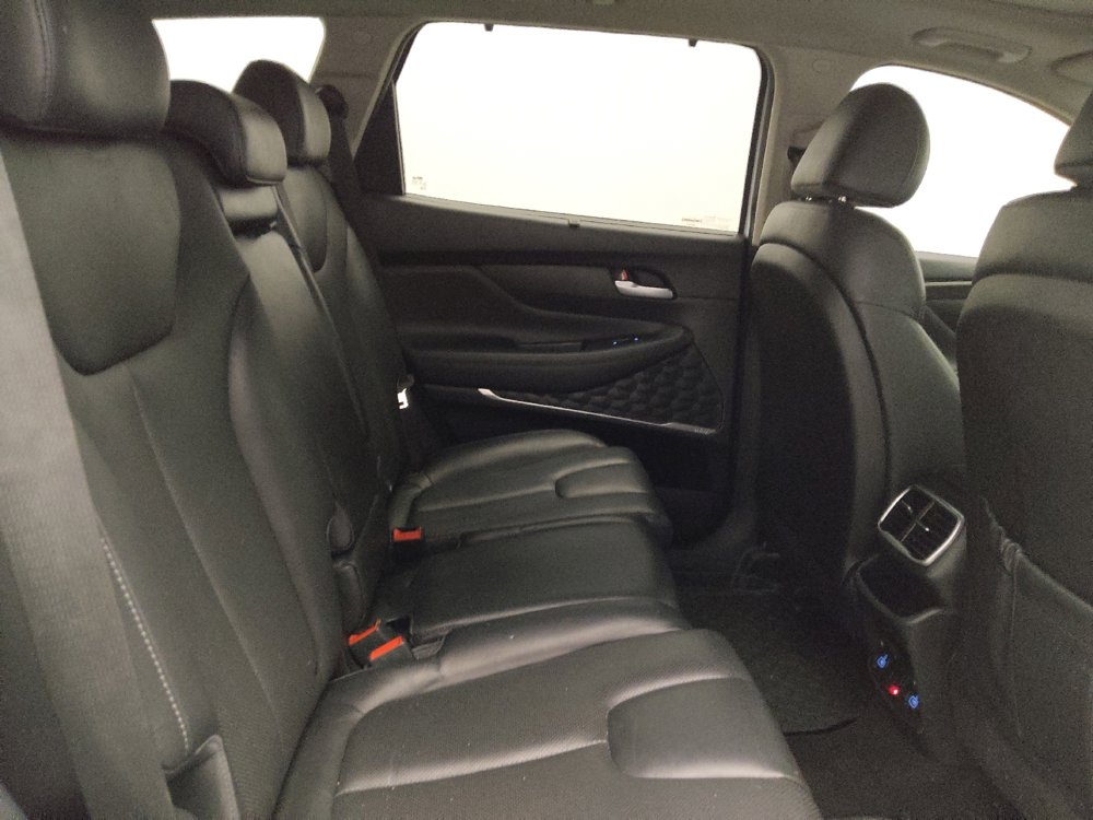 Used 2020 Hyundai Santa Fe Limited image 19