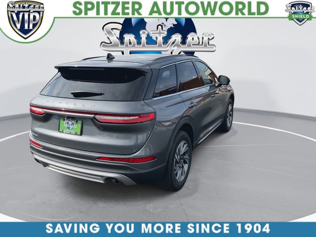 Used 2025 Lincoln Corsair AWD w/ Equipment Group 101A image 9