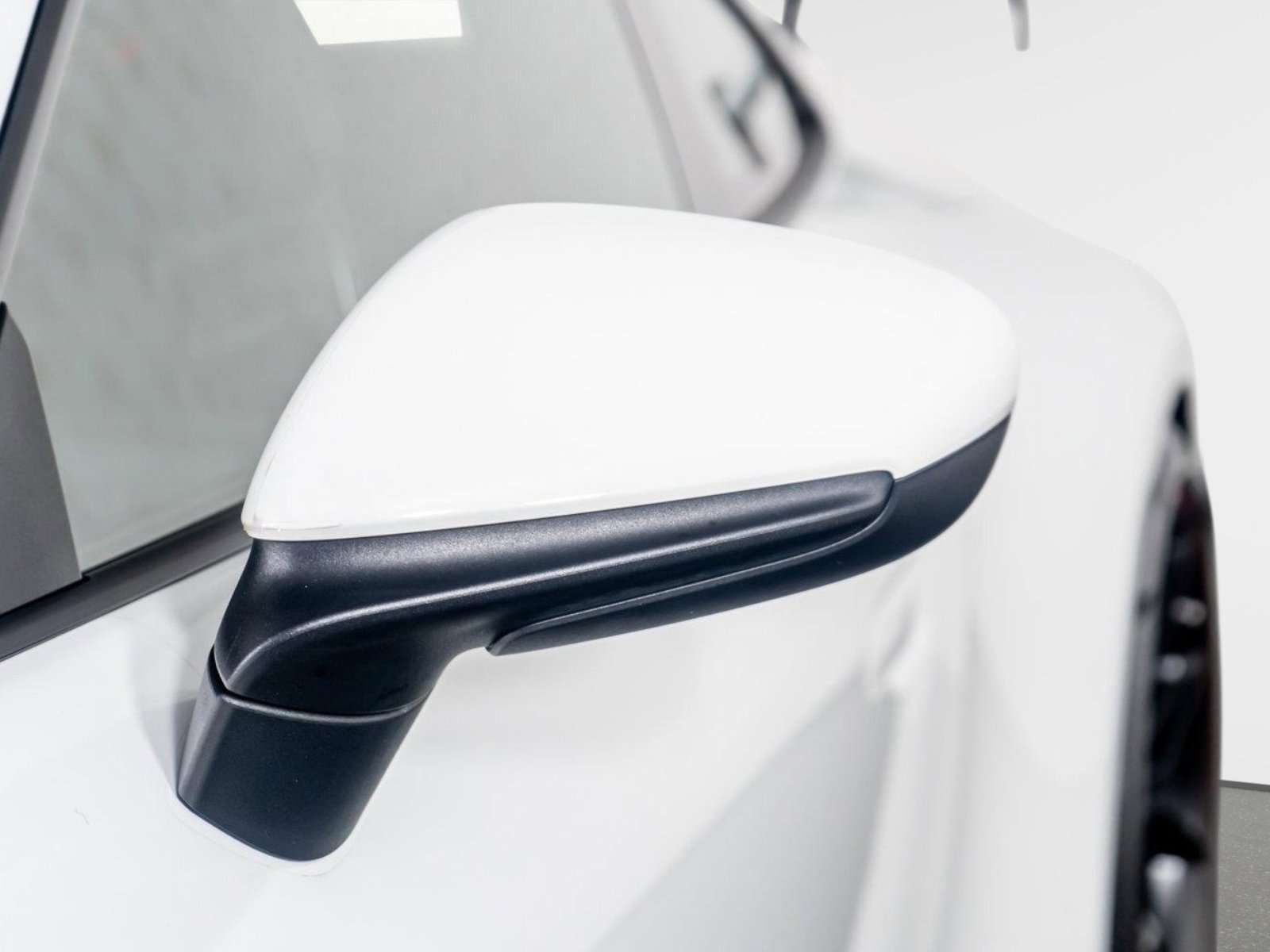 Used 2022 Porsche 911 GT3 RWD image 27