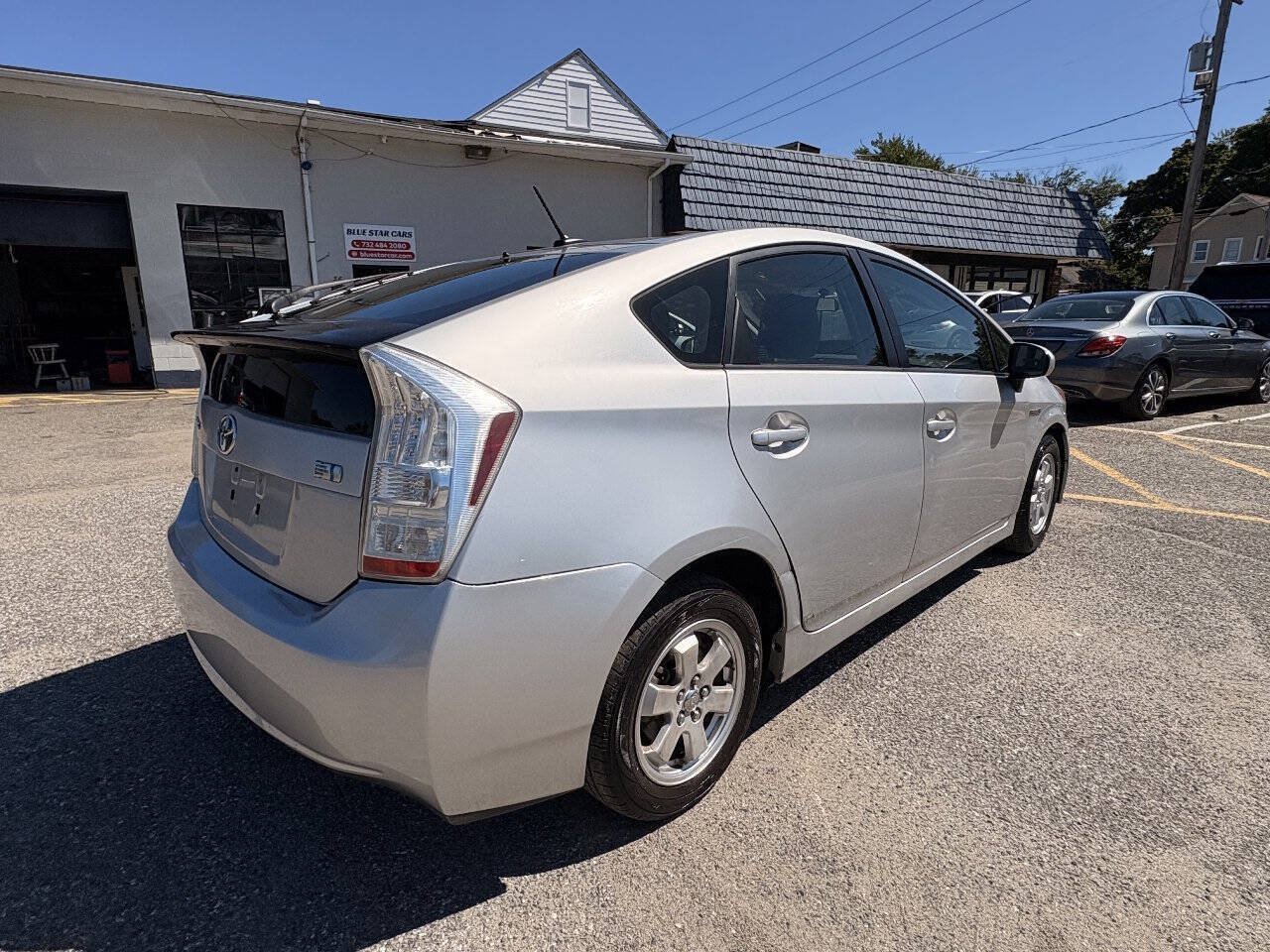Used 2010 Toyota Prius Two FWD image 8