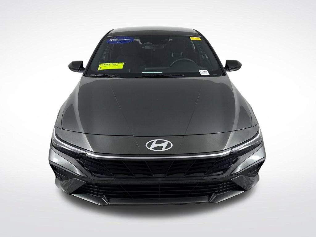 Certified 2025 Hyundai Elantra Sport FWD image 11