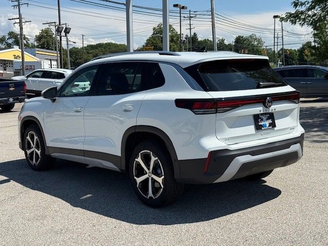 New 2025 Volkswagen Tiguan SE image 7