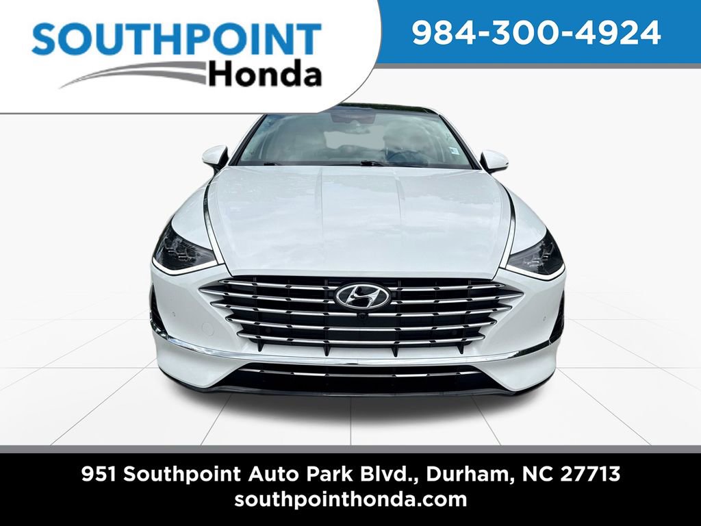 Used 2023 Hyundai Sonata Limited FWD image 2
