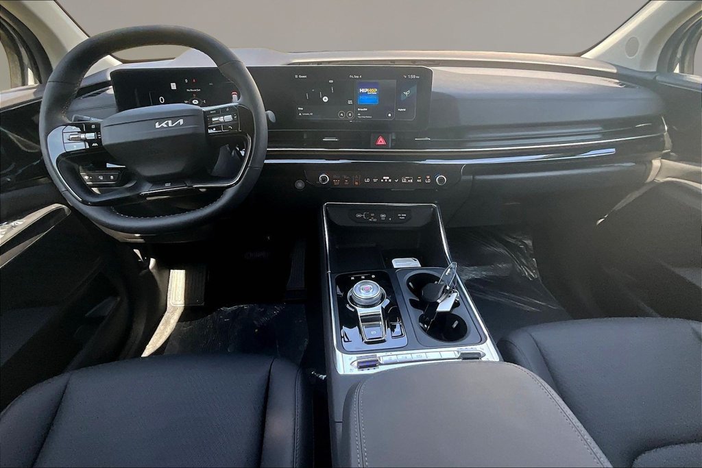 New 2027 Kia Carnival SX Prestige FWD image 5
