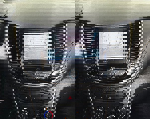 Used 2022 Chevrolet Trax LS w/ Tint and Cruise Package image 13