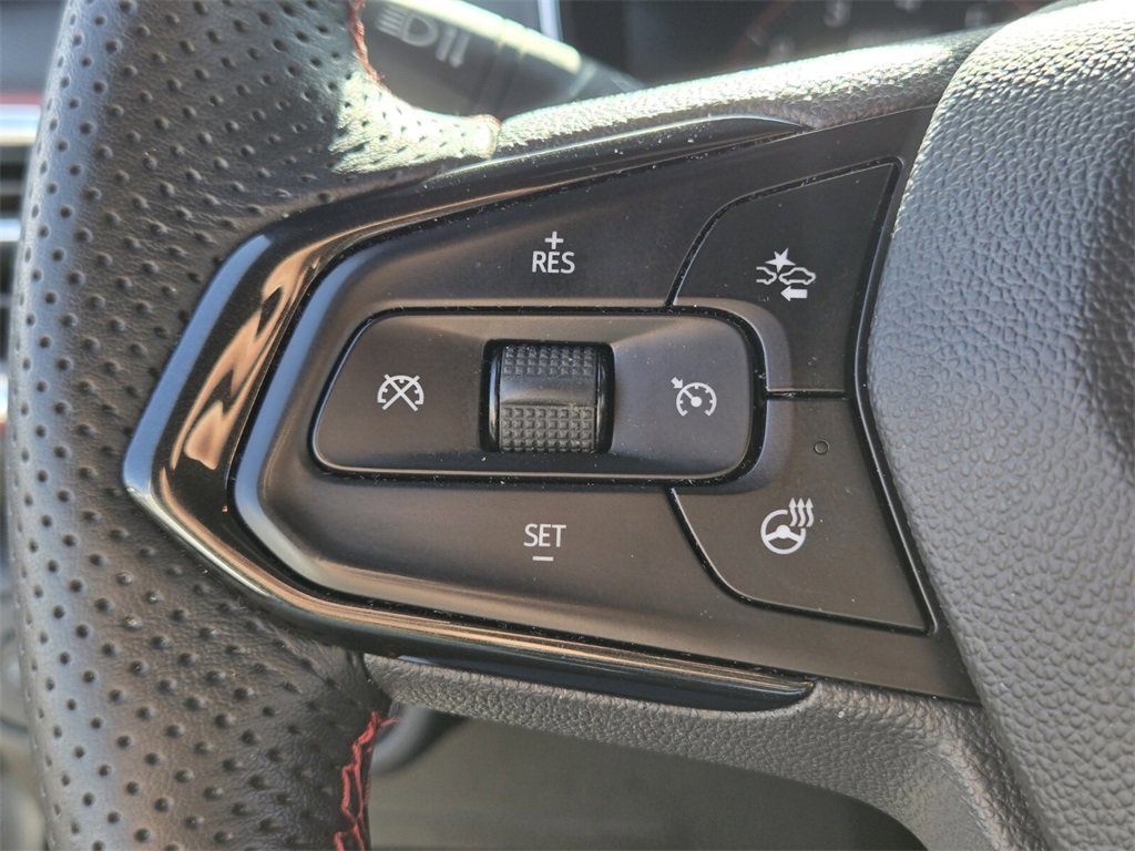 Used 2023 Chevrolet TrailBlazer RS w/ Convenience Package image 29