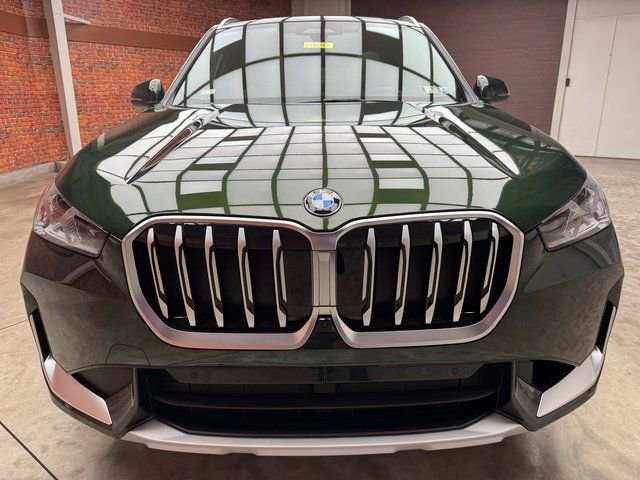 Used 2025 BMW X1 xDrive28i w/ Premium Package AWD/4WD image 8